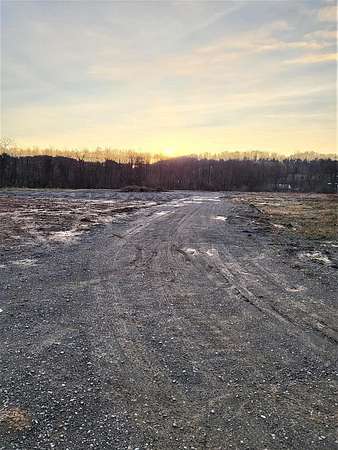 8.5 Acres of Mixed-Use Land for Sale in Dayton, Tennessee