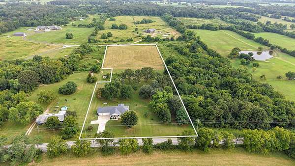 5 Acres of Land with Home for Sale in Willard, Missouri
