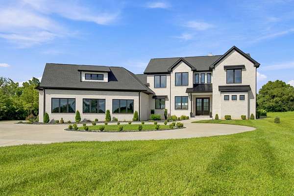 5 Acres of Land with Home for Sale in Versailles, Kentucky