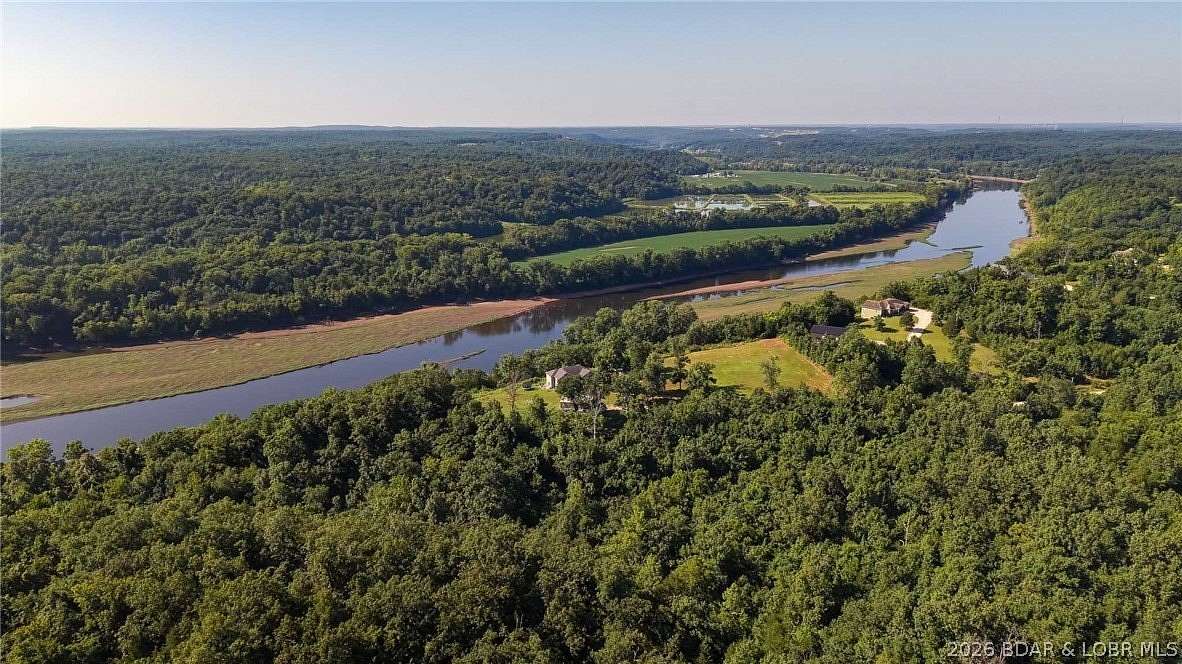 5.5 Acres of Residential Land for Sale in Eldon, Missouri