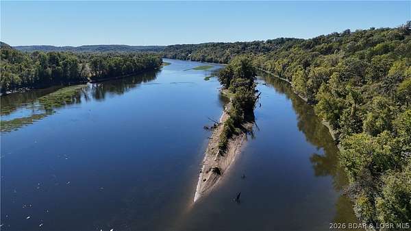 5.5 Acres of Residential Land for Sale in Eldon, Missouri