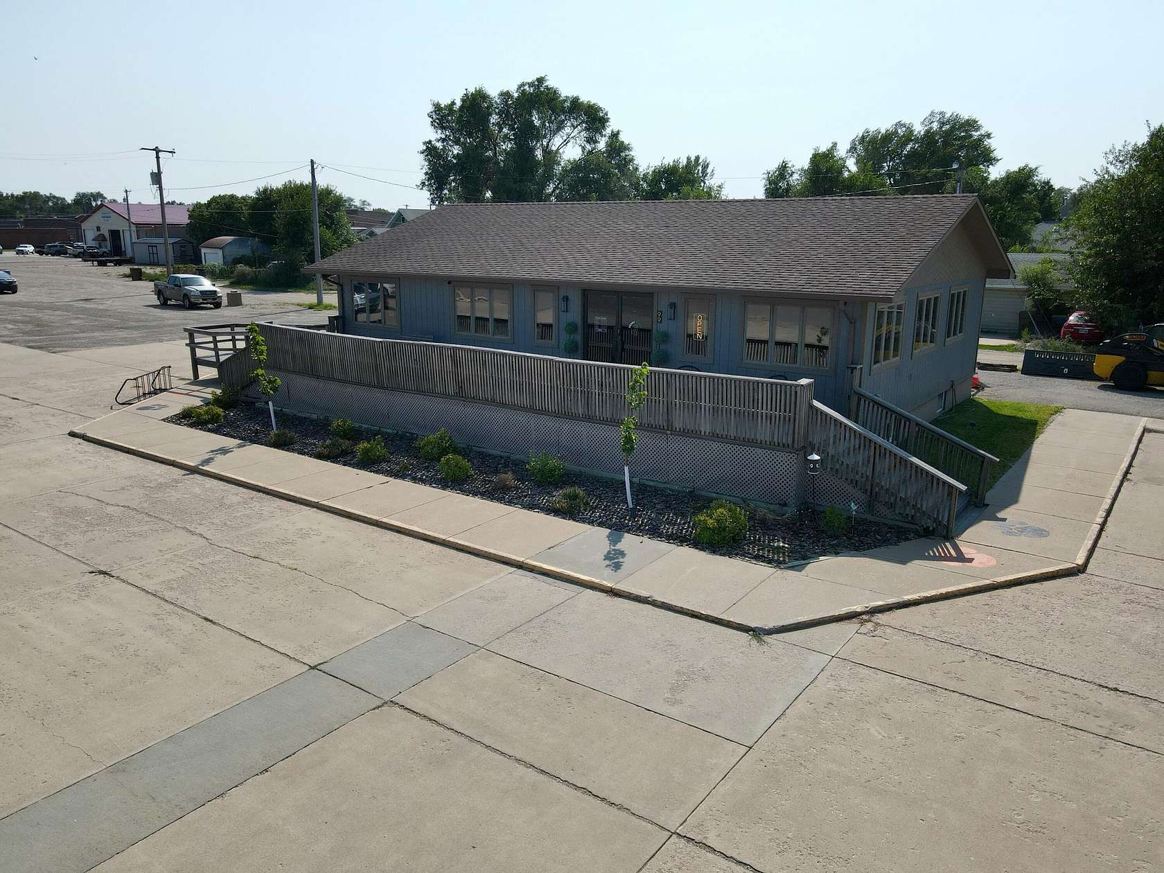 1.86 Acres of Improved Commercial Land for Sale in Huron, South Dakota