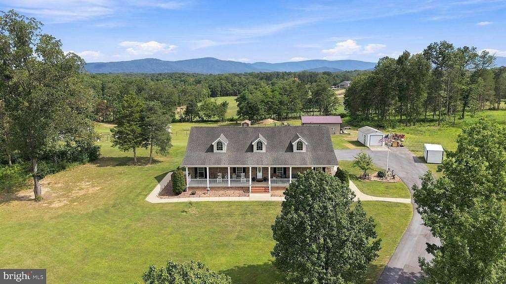 5 Acres of Land with Home for Sale in Front Royal, Virginia