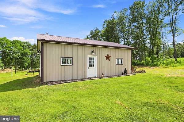5 Acres of Land with Home for Sale in Front Royal, Virginia