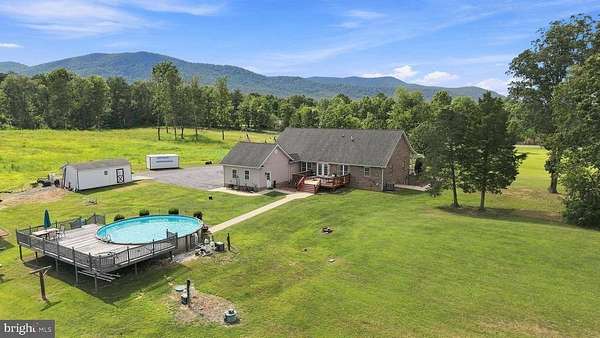 5 Acres of Land with Home for Sale in Front Royal, Virginia