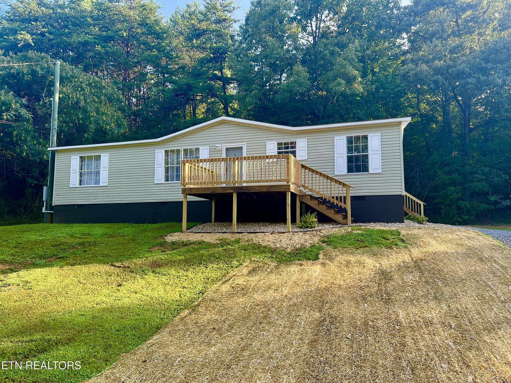 1.58 Acres of Land with Home for Sale in Sweetwater, Tennessee