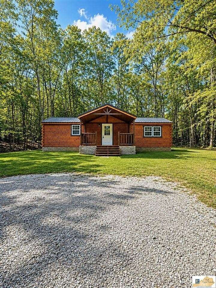 3.1 Acres of Land with Home for Sale in Clarkson, Kentucky
