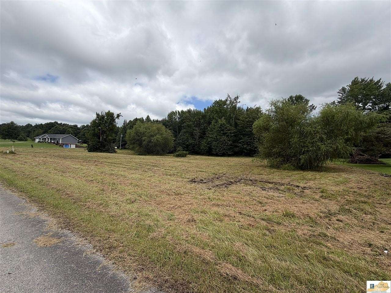 0.81 Acres of Residential Land for Sale in Glasgow, Kentucky