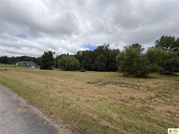 0.81 Acres of Residential Land for Sale in Glasgow, Kentucky