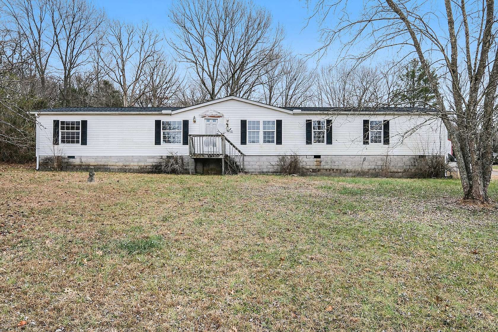 5.34 Acres of Land with Home for Sale in Rockvale, Tennessee