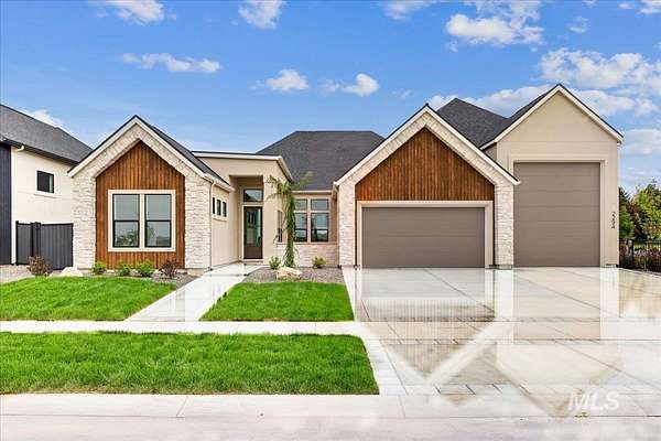 5 Acres of Land with Home for Sale in Caldwell, Idaho
