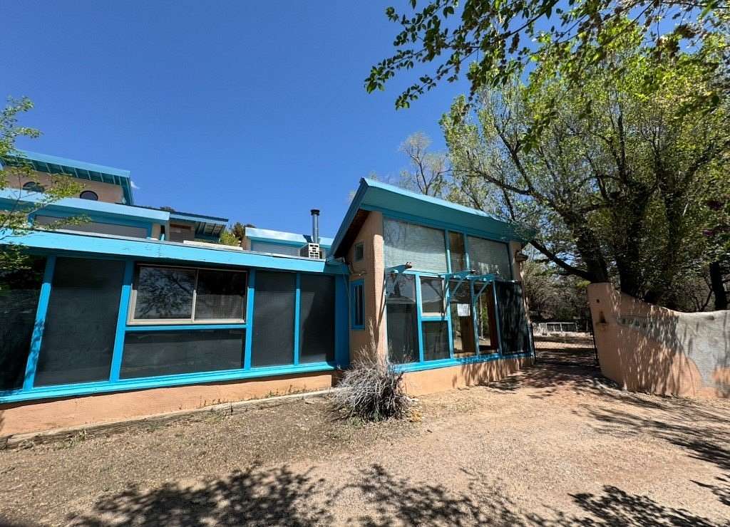 1.77 Acres of Land with Home for Sale in Santa Fe, New Mexico
