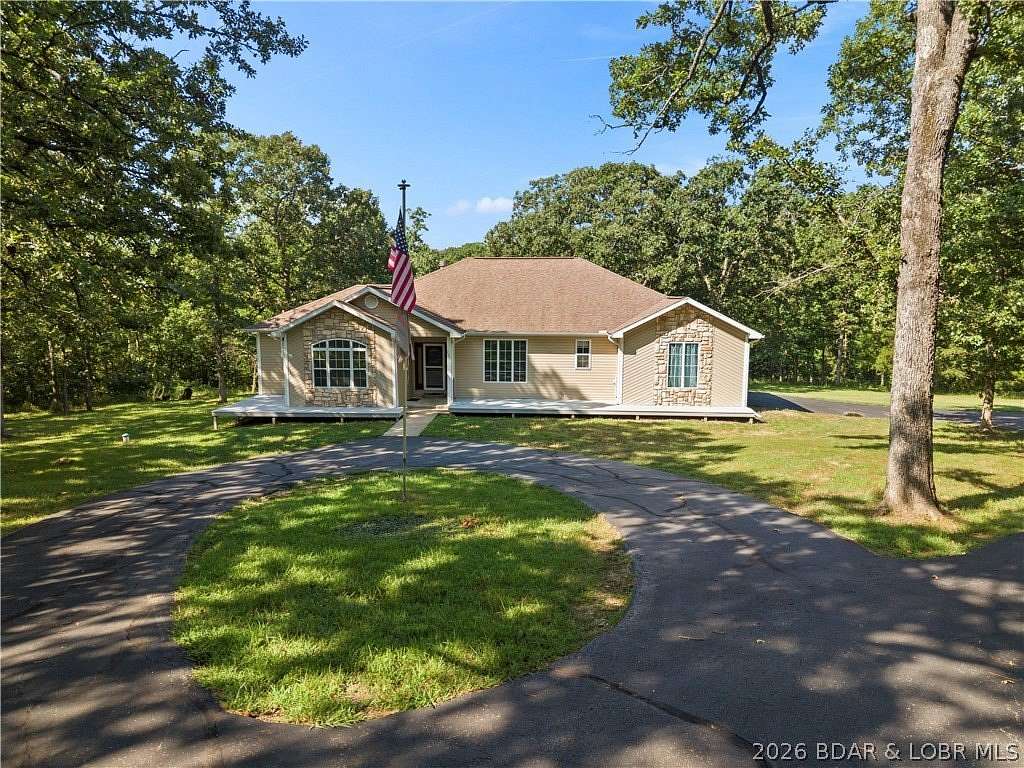 3.14 Acres of Land with Home for Sale in Montreal, Missouri