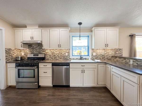 2 Acres of Land with Home for Sale in Monte Vista, Colorado