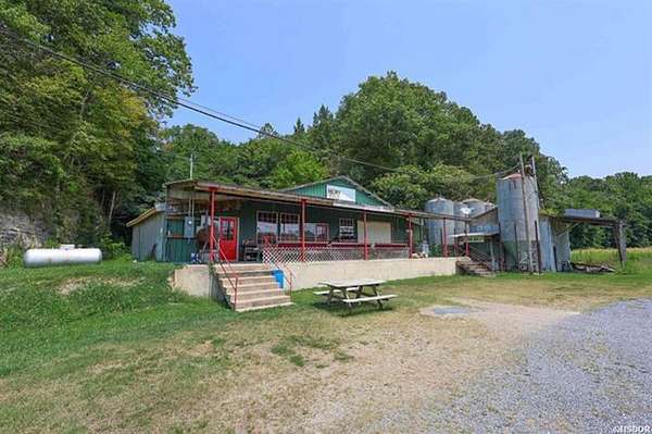7 Acres of Improved Mixed-Use Land for Sale in Mount Ida, Arkansas