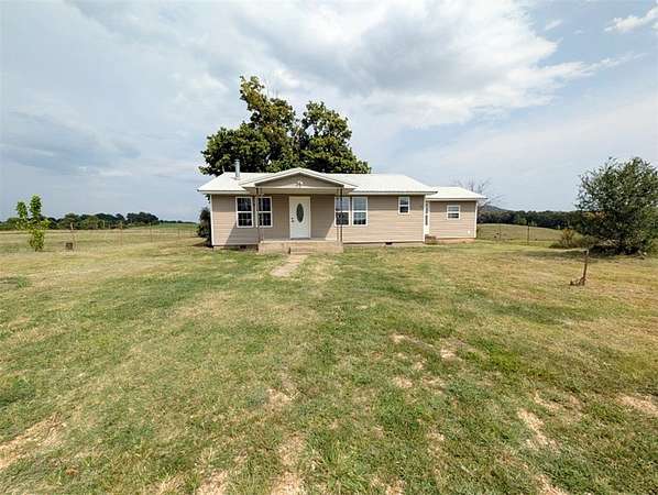 2.48 Acres of Land with Home for Sale in Yellville, Arkansas