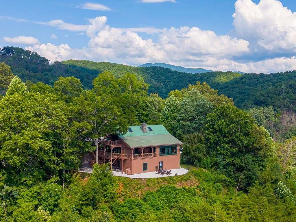 8.72 Acres of Land with Home for Sale in Bryson City, North Carolina