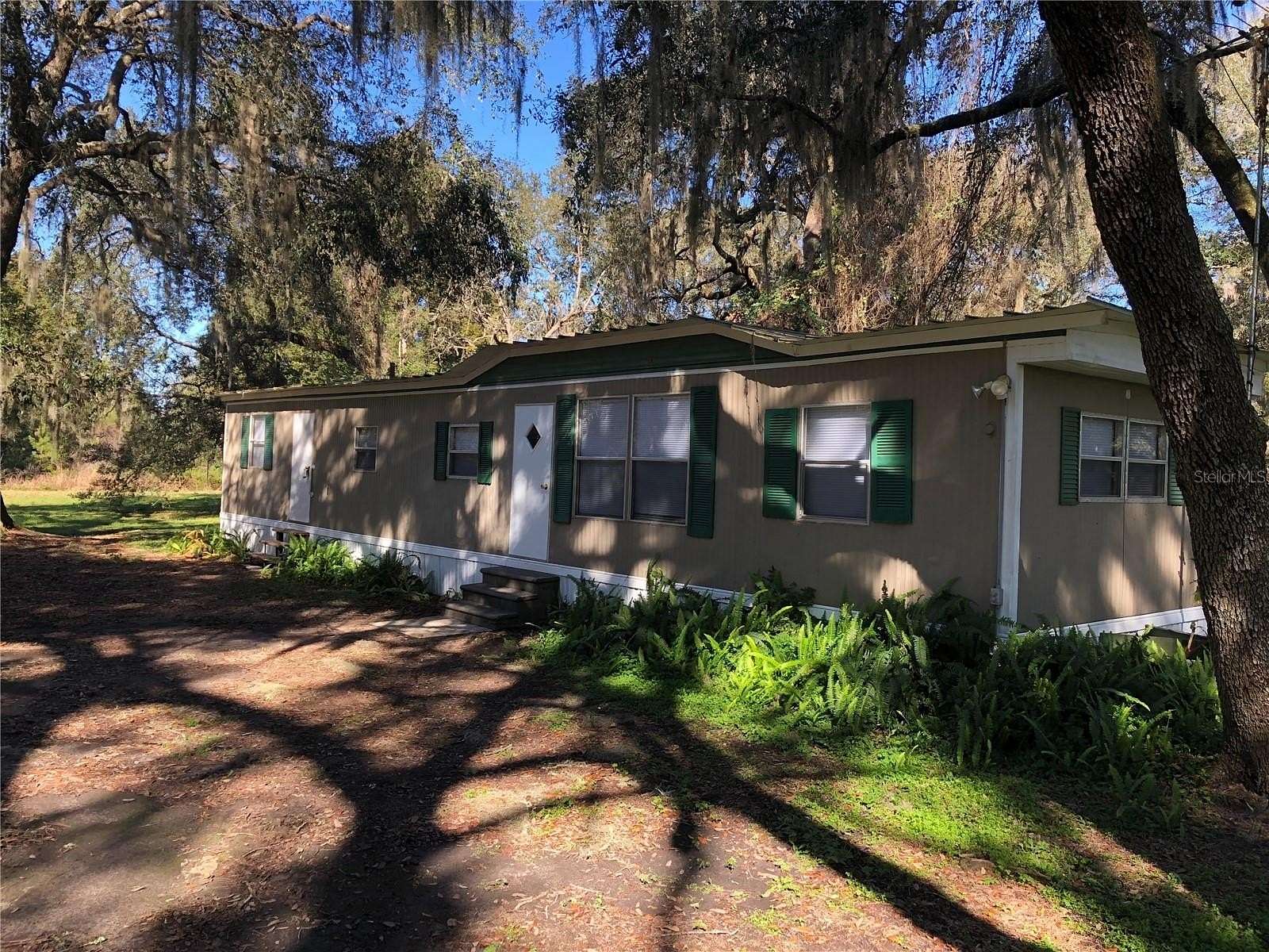 2.79 Acres of Land with Home for Sale in Keystone Heights, Florida