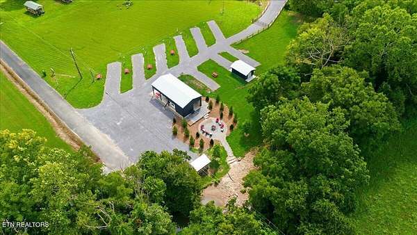 1.5 Acres of Residential Land for Sale in Oliver Springs, Tennessee