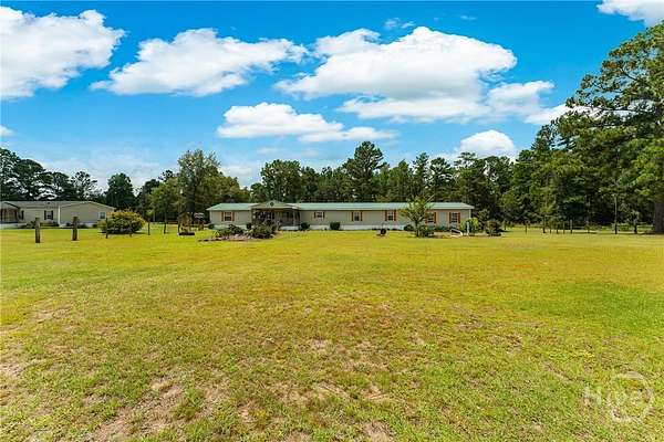 2.1 Acres of Land with Home for Sale in Twin City, Georgia