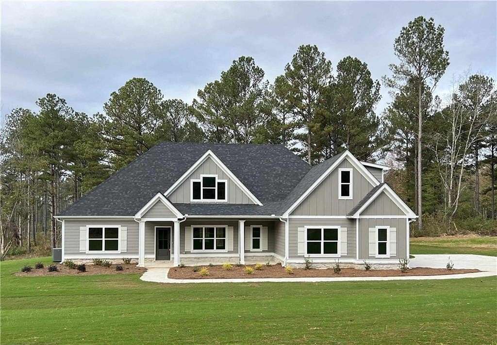 7.5 Acres of Land with Home for Sale in Griffin, Georgia