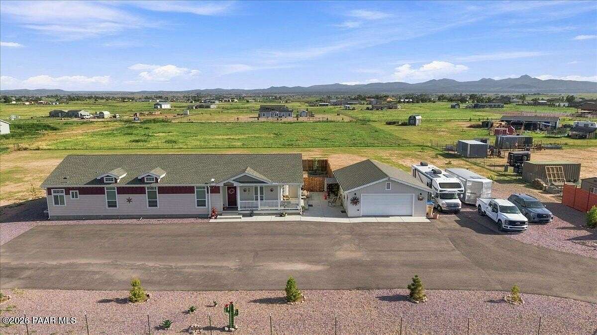 1.78 Acres of Land with Home for Sale in Paulden, Arizona