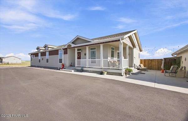 1.78 Acres of Land with Home for Sale in Paulden, Arizona