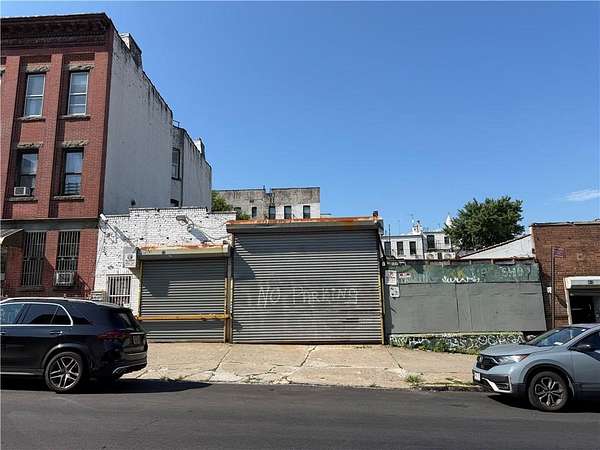 0.12 Acres of Land for Sale in Brooklyn, New York