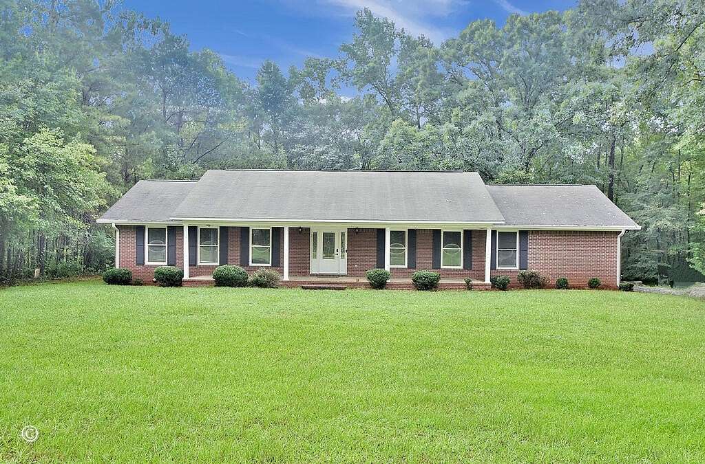 3 Acres of Land with Home for Sale in Salem, Alabama