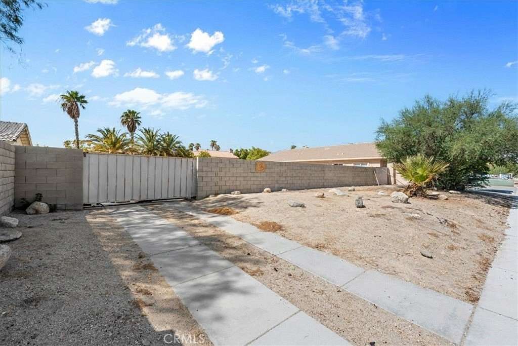 0.16 Acres of Residential Land for Sale in Cathedral City, California