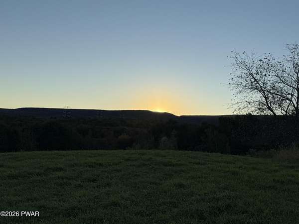 48.7 Acres of Land for Sale in Lake Ariel, Pennsylvania