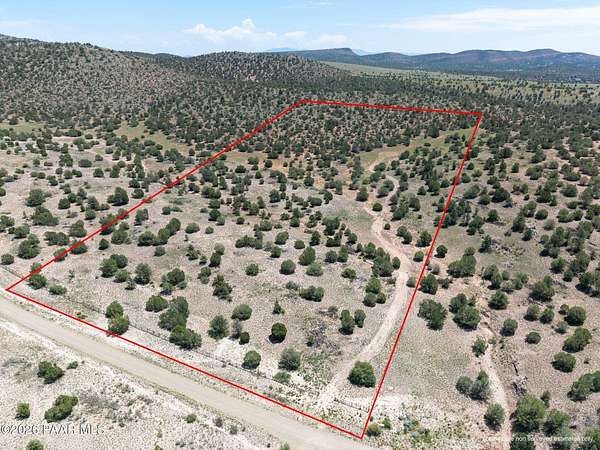 16 Acres of Land for Sale in Prescott, Arizona