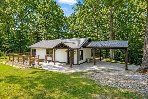 4.23 Acres of Land with Home for Sale in Omaha, Arkansas