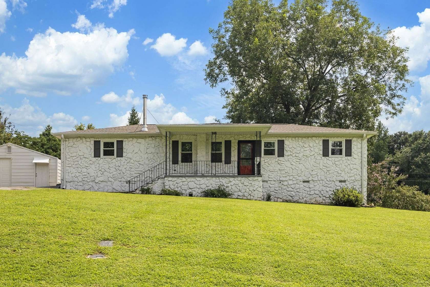 3 Acres of Land with Home for Sale in Inman, South Carolina