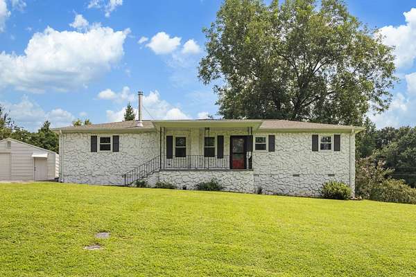 3 Acres of Land with Home for Sale in Inman, South Carolina