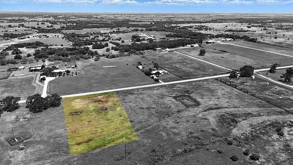2.2 Acres of Residential Land for Sale in Tolar, Texas