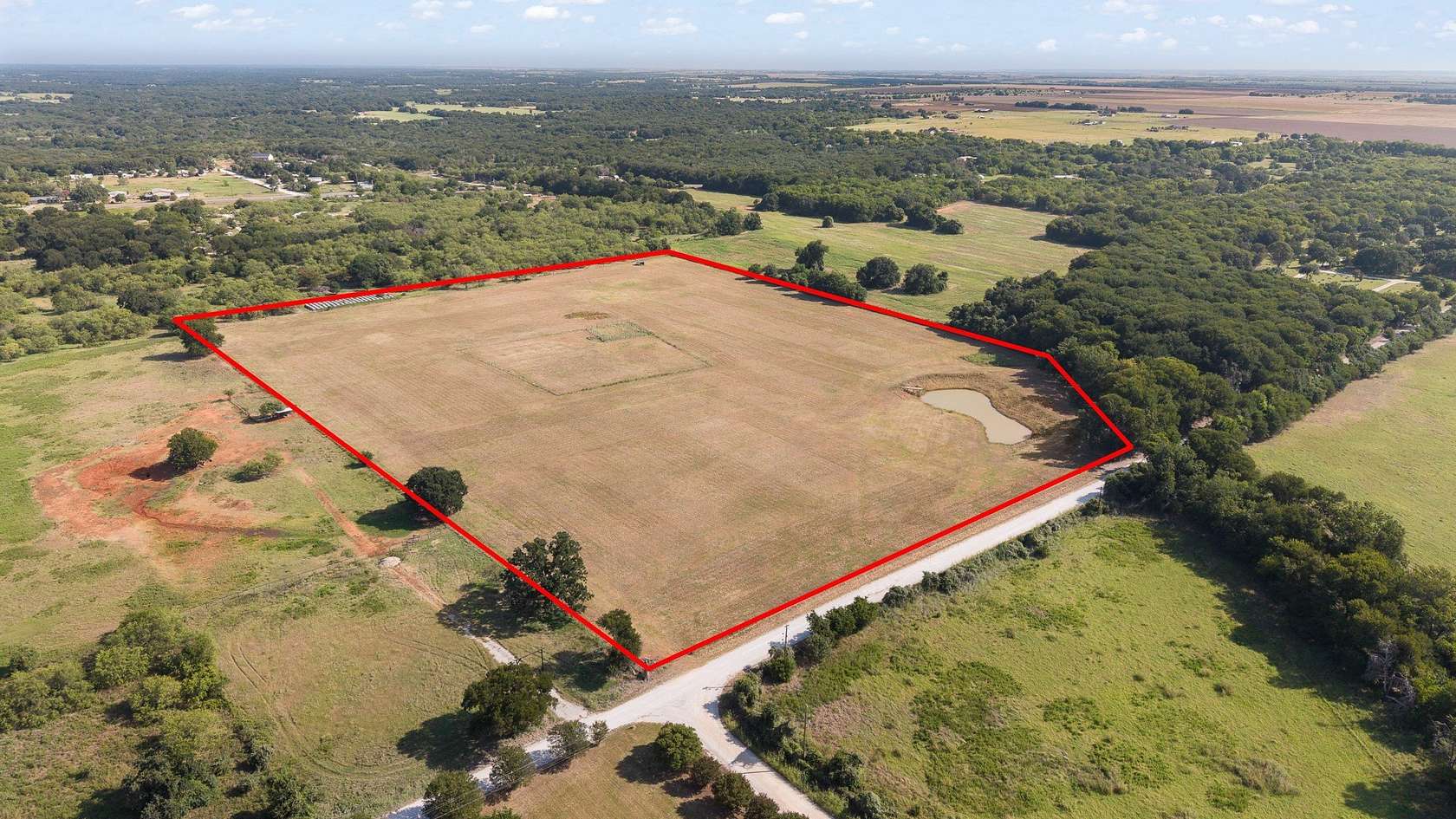 19.2 Acres of Recreational & Residential Land for Sale in Hillsboro, Texas