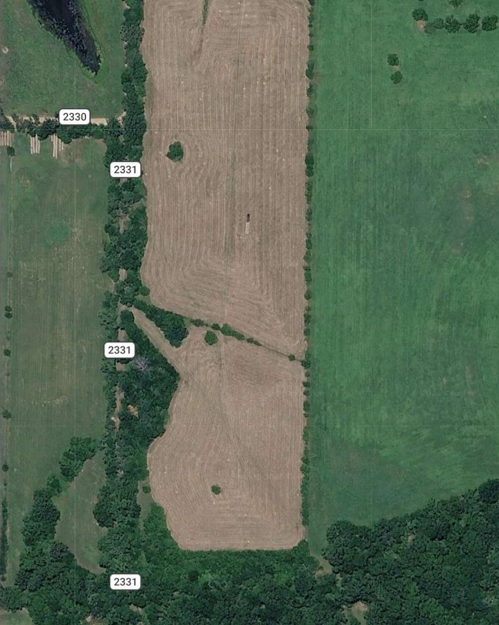10 Acres of Land for Sale in Como, Texas