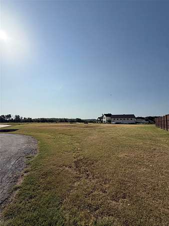 1.14 Acres of Land for Sale in Cresson, Texas