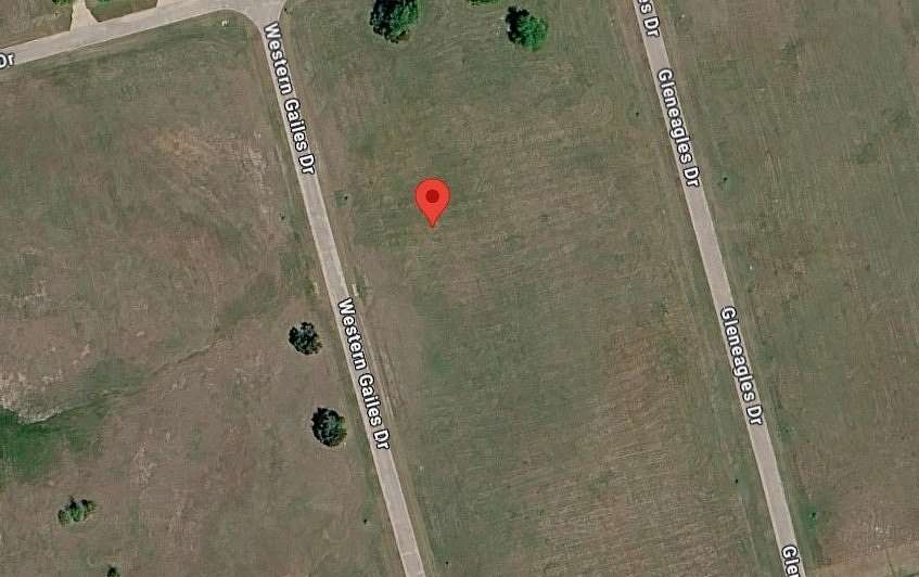 0.38 Acres of Residential Land for Sale in Cleburne, Texas