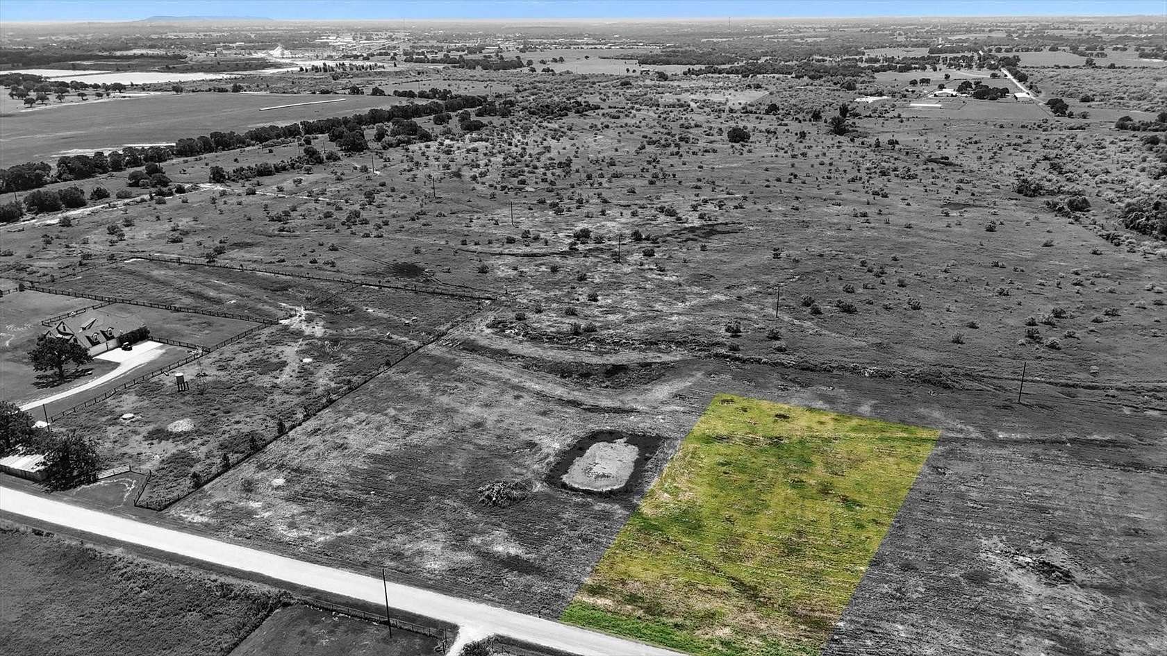 2 Acres of Residential Land for Sale in Tolar, Texas