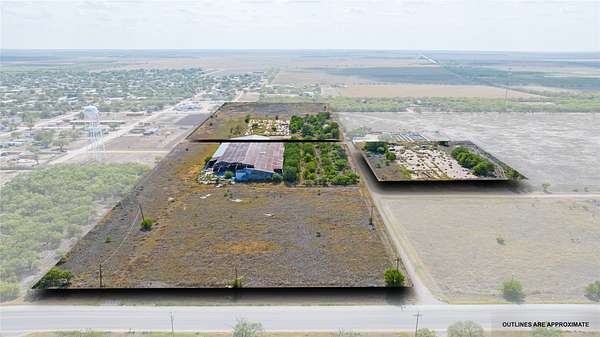 11.2 Acres of Mixed-Use Land for Sale in Hamlin, Texas