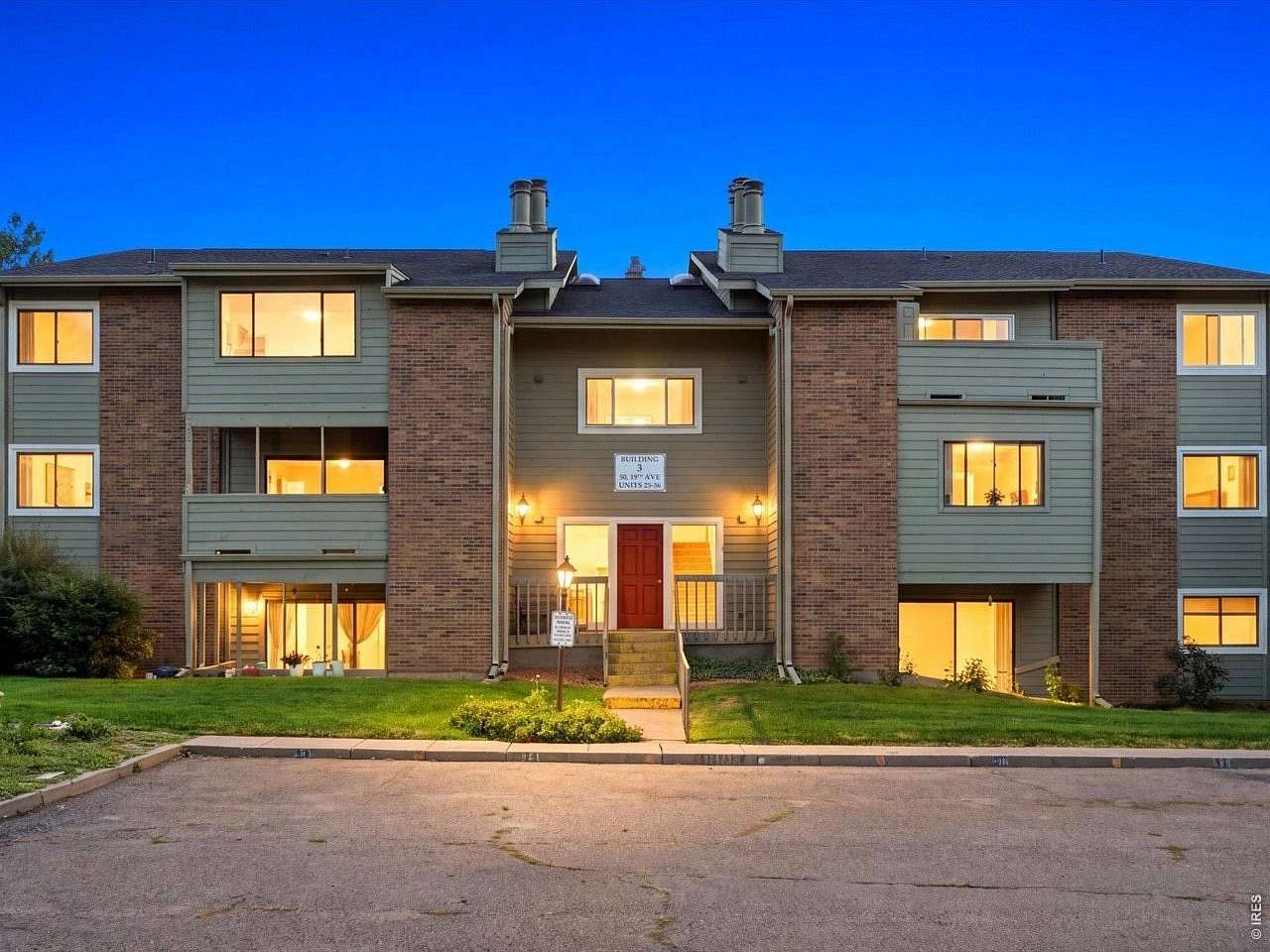 1.5 Acres of Land with Home for Sale in Longmont, Colorado