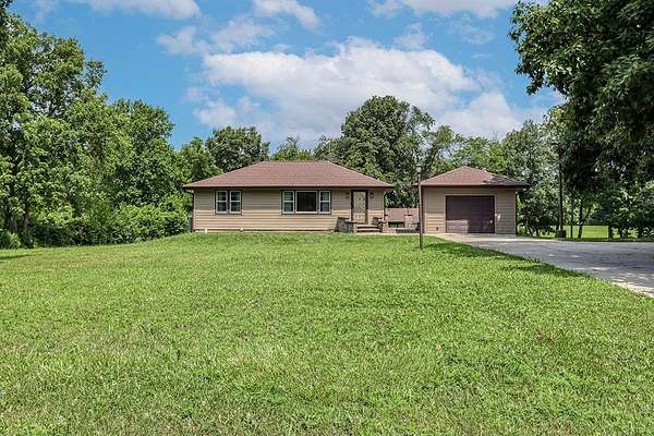 3.6 Acres of Land with Home for Sale in Joliet, Illinois