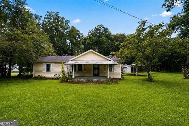 2.12 Acres of Land with Home for Sale in Fairburn, Georgia