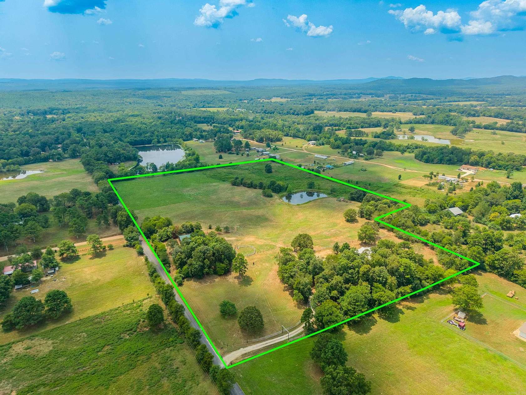 24.3 Acres of Agricultural Land with Home for Sale in Hot Springs, Arkansas