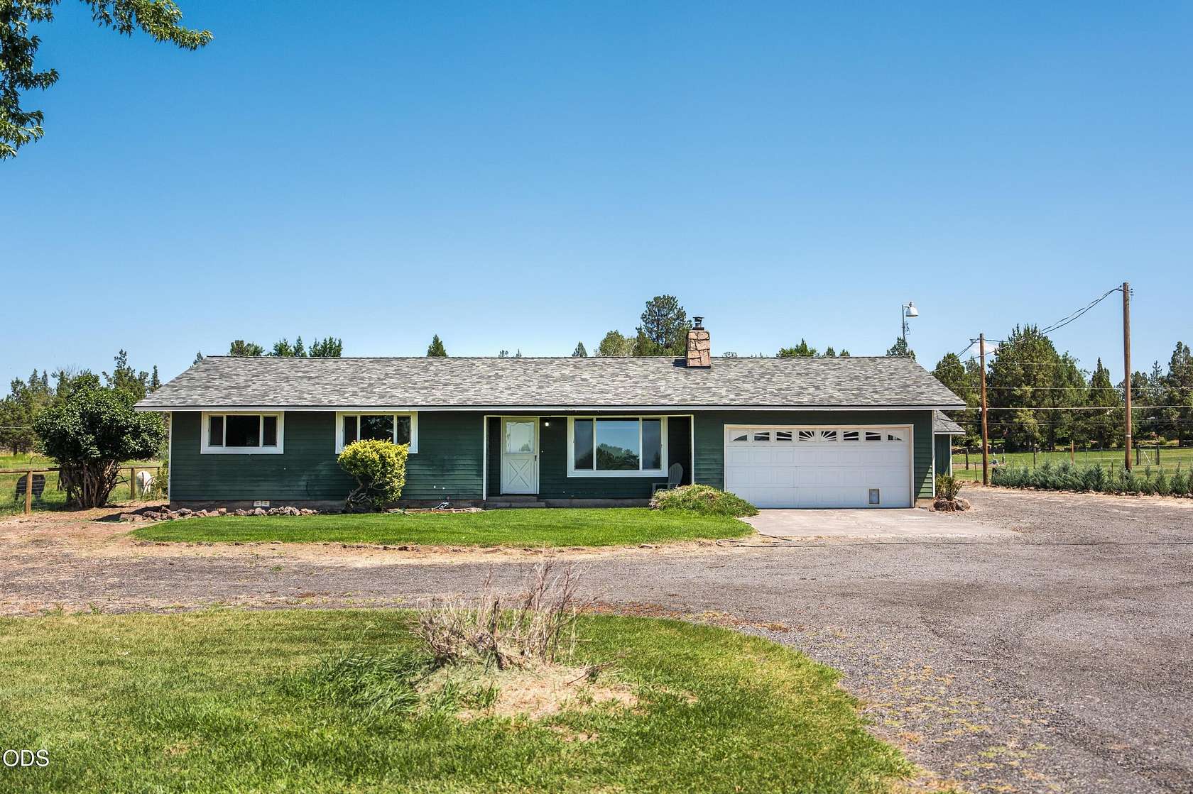 2.1 Acres of Land with Home for Sale in Redmond, Oregon