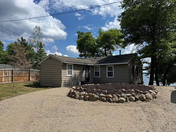 1.6 Acres of Land with Home for Sale in Merrifield, Minnesota