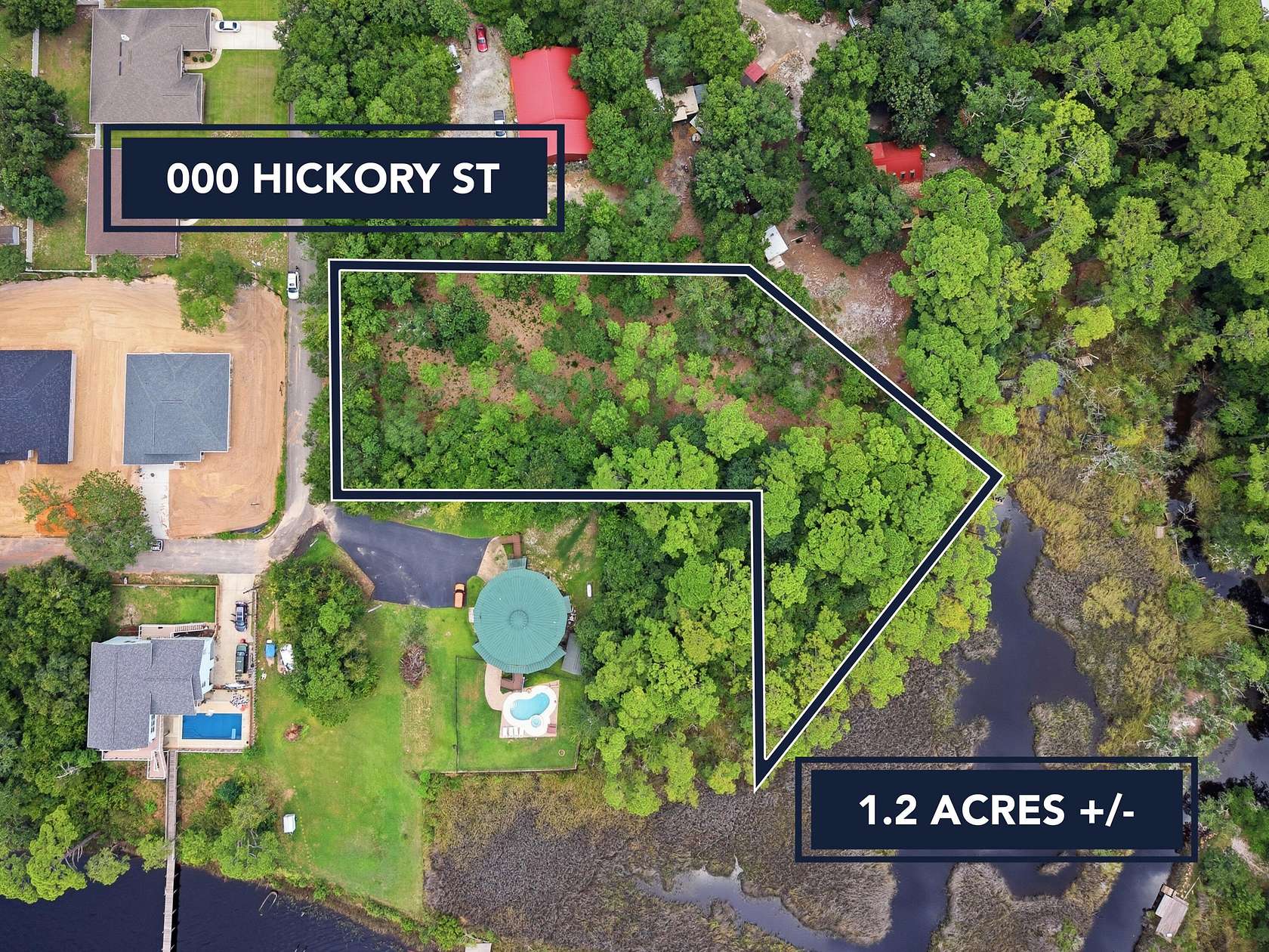 1.2 Acres of Residential Land for Sale in Navarre, Florida