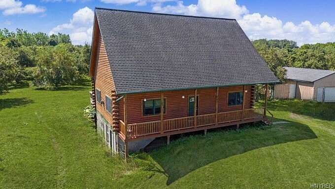 8.8 Acres of Land with Home for Sale in Holley, New York